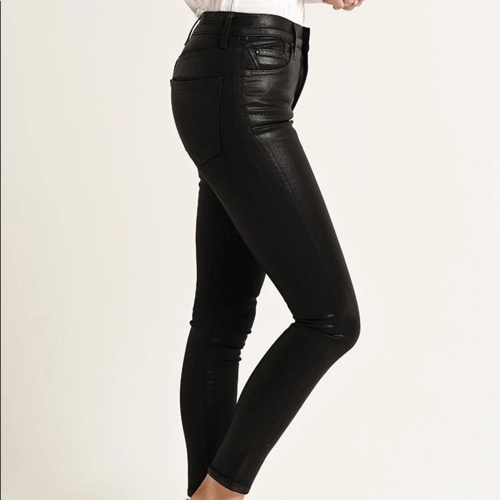 COH black leatherette 31